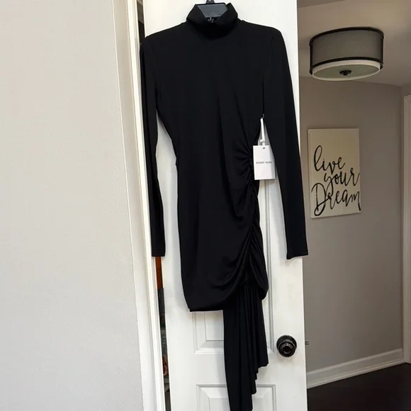 Ronny Kobo Elegant Black Dress - Picture 2 of 8